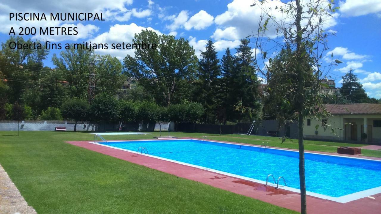 Apartament Sant Quirze De Besora מראה חיצוני תמונה