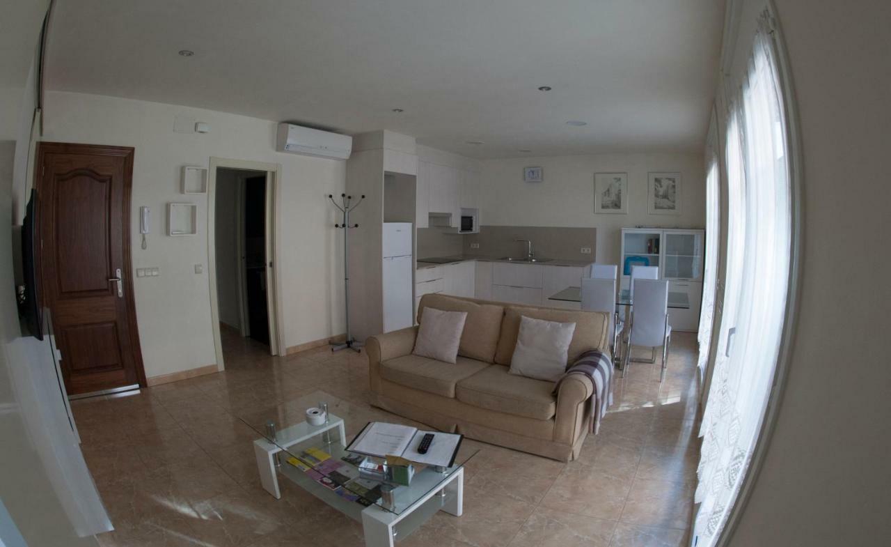 Apartament Sant Quirze De Besora מראה חיצוני תמונה