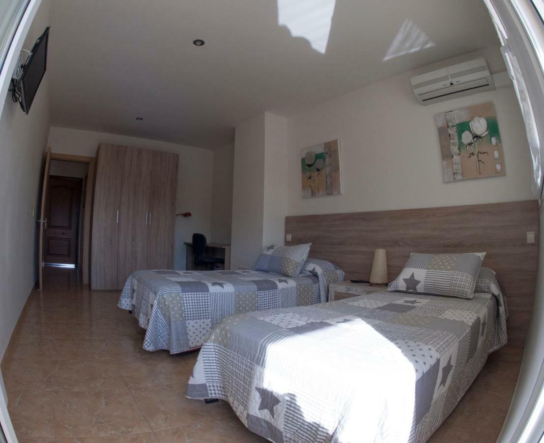 Apartament Sant Quirze De Besora מראה חיצוני תמונה