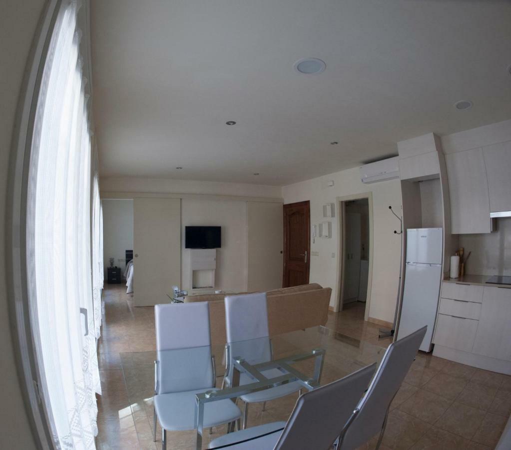 Apartament Sant Quirze De Besora מראה חיצוני תמונה